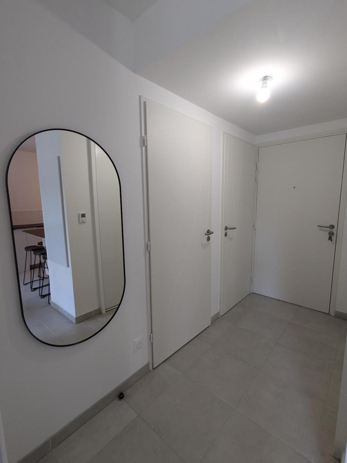 Appartement T2 Cosy Hyeres, Proche Parc, Centre Ville, 7' Hyères