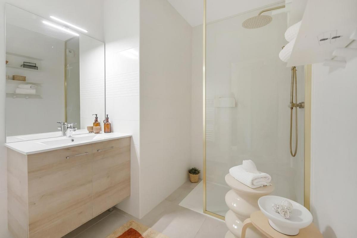 Appartement T2 Cosy Hyeres, Proche Parc, Centre Ville, 7'