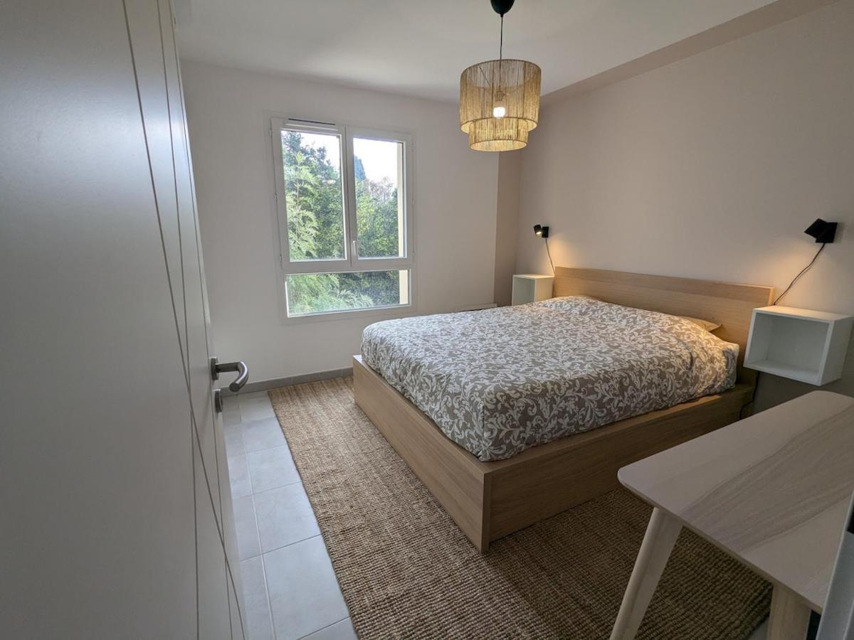 T2 Cosy Hyeres, Proche Parc, Centre Ville, 7' Hyères
