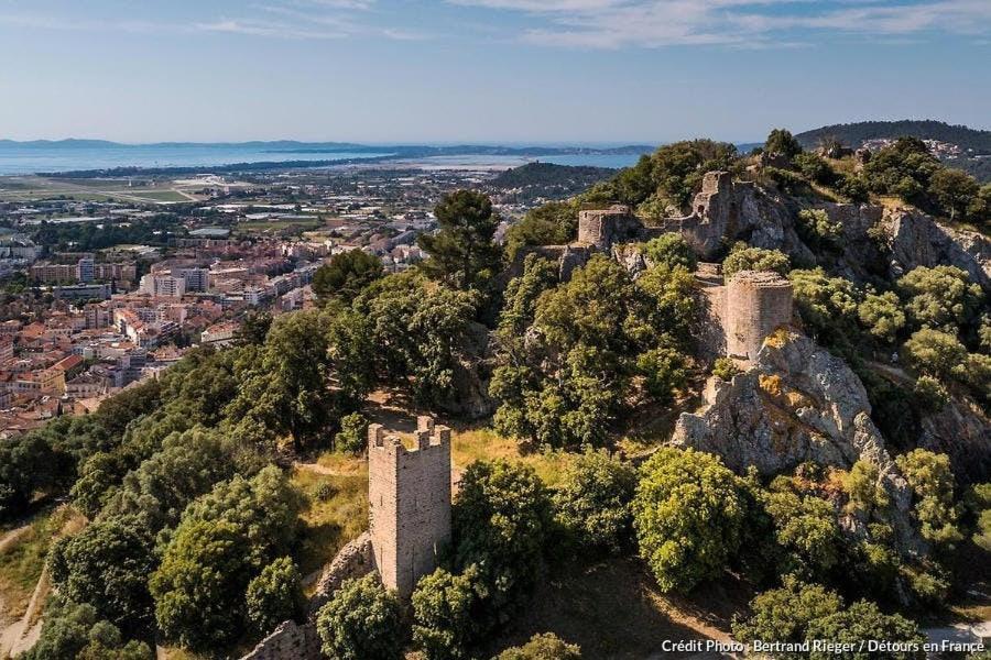 T2 Cosy Hyeres, Proche Parc, Centre Ville, 7' * Hyères